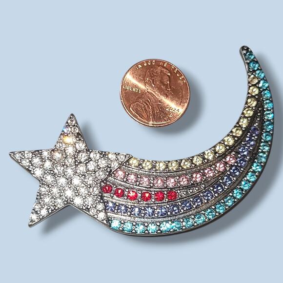 Marc Jacobs Rare Brooch Pin Rhinestone Rainbow Shooting Star - Picture 8 of 10